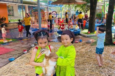 Hoạt động mùa hè