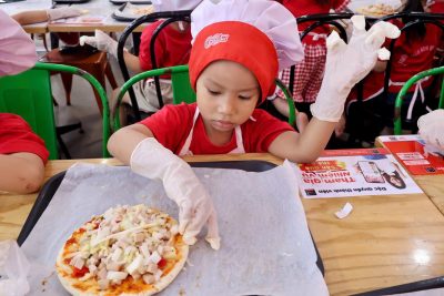 Hoạt động trải nghiệm của các bé khối mầm