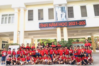 Tham quan trường tiểu học và Bảo tàng Quảng Ngãi của các bé lớp 5 tuổi